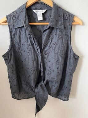 Allison Taylor brand black sleeveless tie-front eyelet blouse silk cotton L Y2K